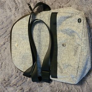 Lululemon purse